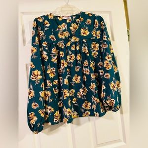 Boutique brand floral top - size small
